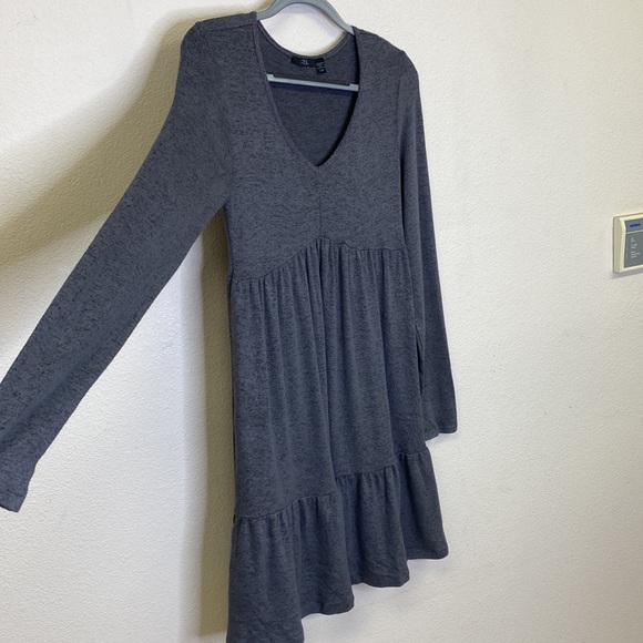 RDI Knit Tiered Dress Size Medium NWOT - Picture 4 of 12